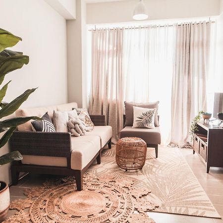 Modern Tropical Luxe Apartment - Boracay Newcoast Yapak Εξωτερικό φωτογραφία