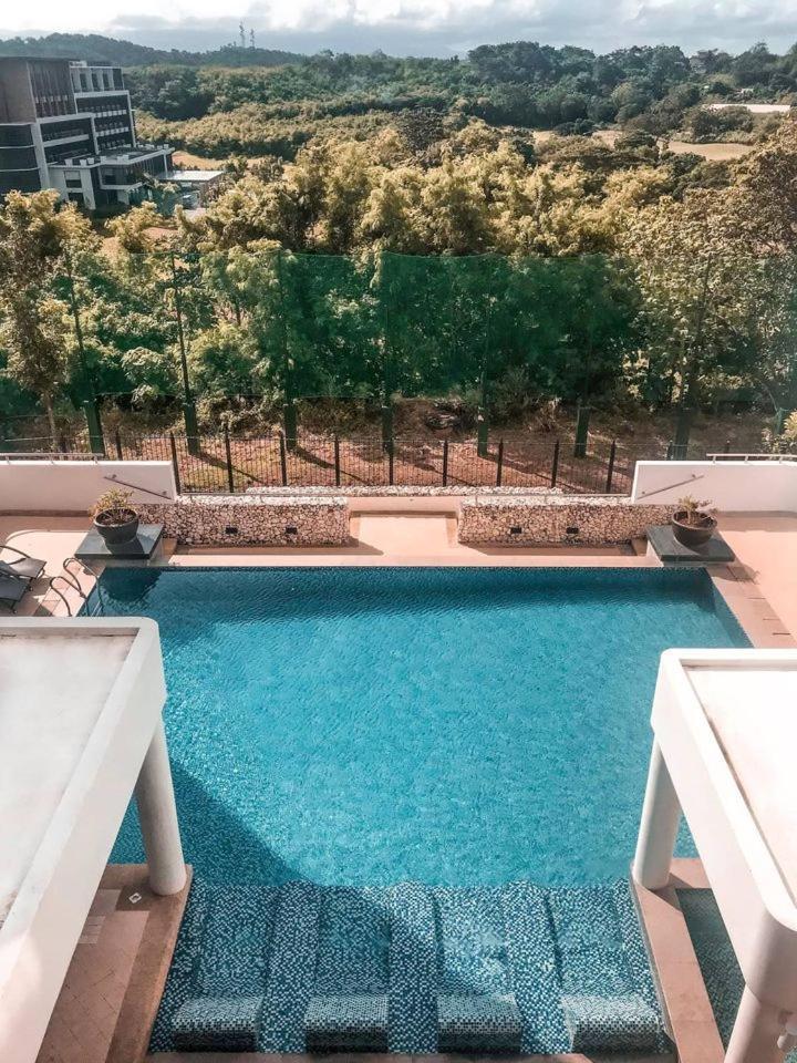 Modern Tropical Luxe Apartment - Boracay Newcoast Yapak Εξωτερικό φωτογραφία